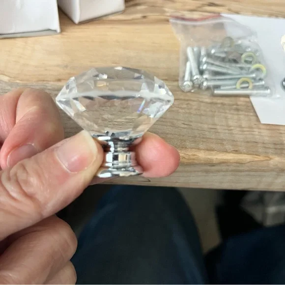 Drawer Pulls set of 8 New - Picture 3 of 6